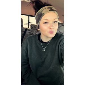 Meet your Posher, Rachel